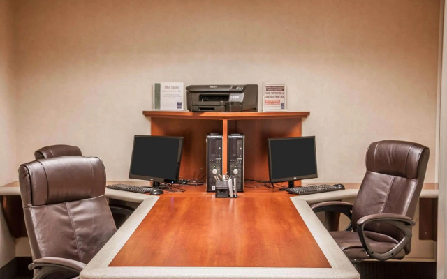 Sleep Inn & Suites Conference Center and Water Park