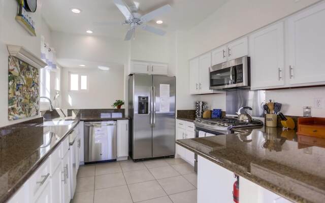 Coastal Hideaway - 2 Br Townhouse
