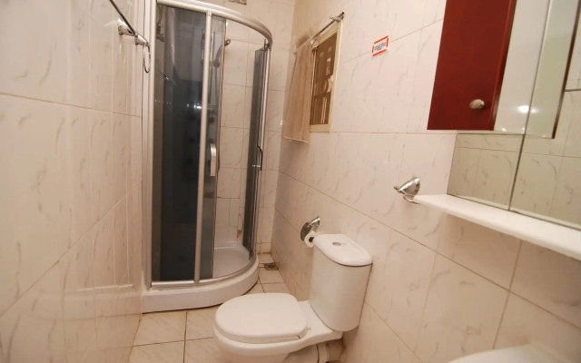 Ajoy Hotel And Suite