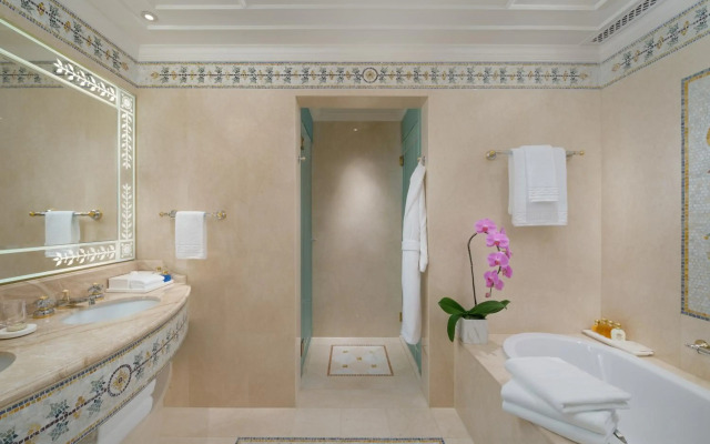 Grand Lisboa Palace Macau