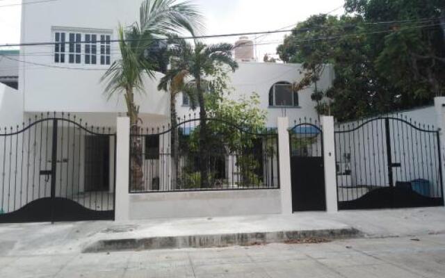 Thelmar Rooms Cancun