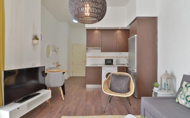 Nice Apartment Close to Teatro Cervantes