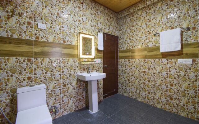 Chail Cabana by Dumnu Homes