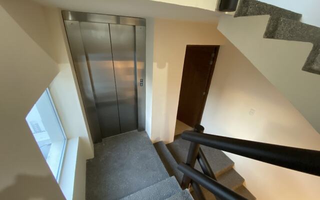 Departamento de Lujo Av Tercer Milenio