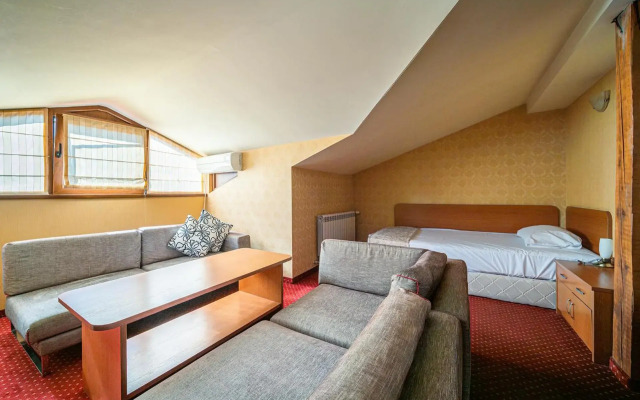 Park Hotel Sevastokrator