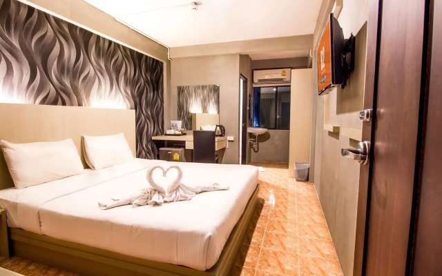 B2 Lanna Boutique & Budget Hotel