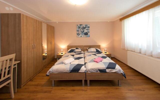 Rooms Ivan