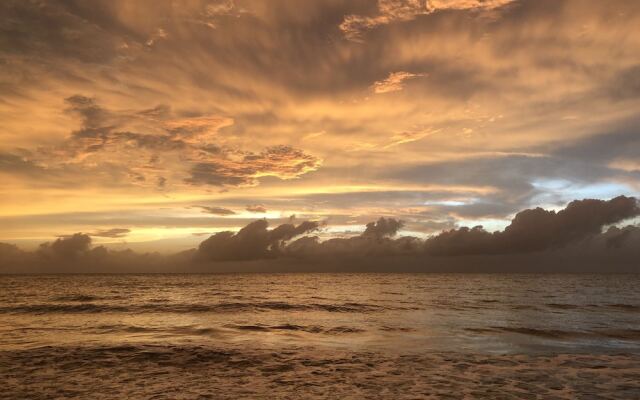 Cartagena Beach Bungalows