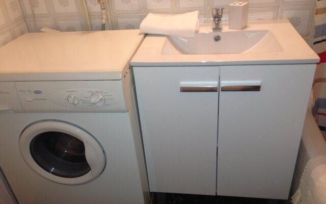 Vallehermoso Apartments