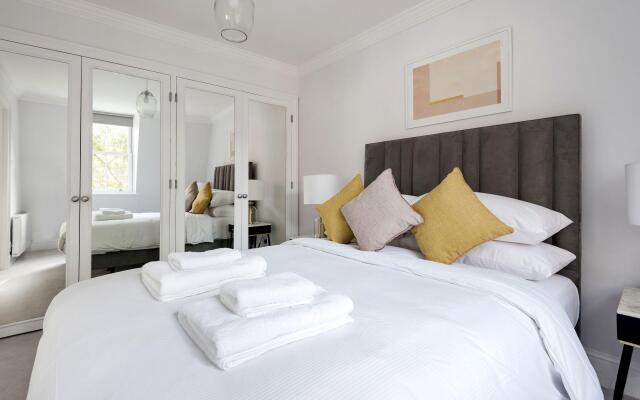The Wellington Suite Next to Sloane Square