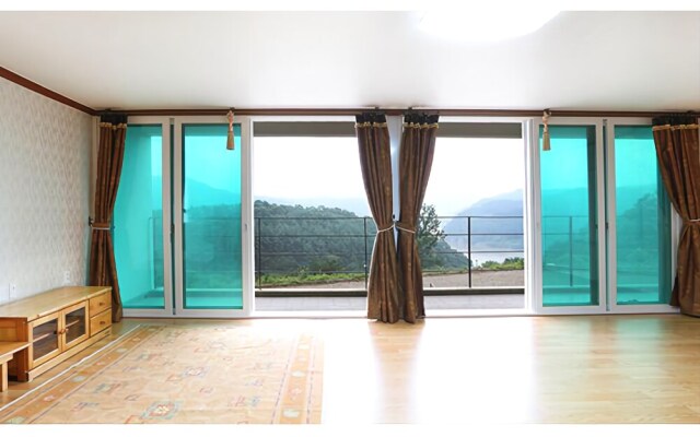 Chuncheon Watersky Pension