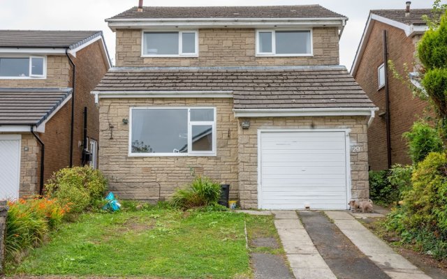 4-bed Detached, Pet Friendly House in Nelson