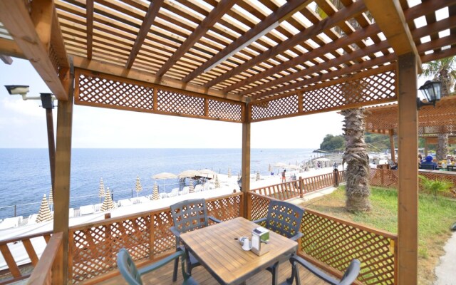 Marbella Kale Beach
