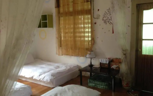 Home Here B & B