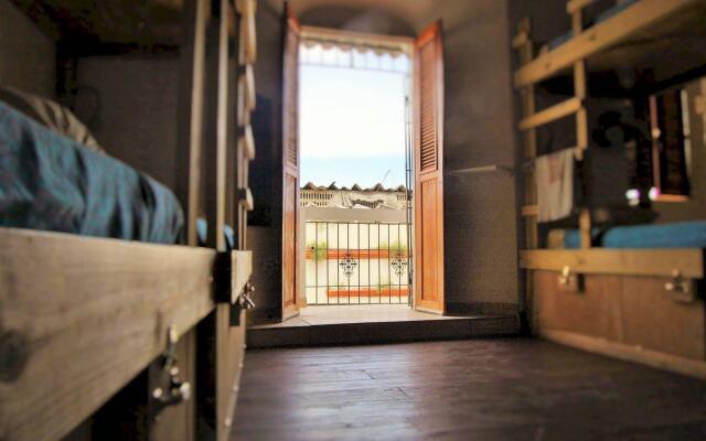Island Life Hostel