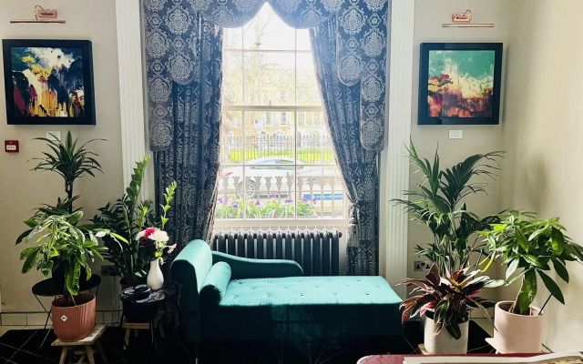 The Melville Hotel by Rokxy - Kings Cross