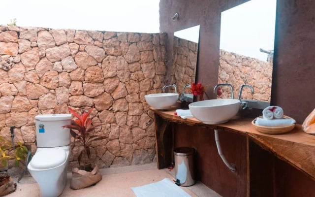 Kusini Beach Bungalows