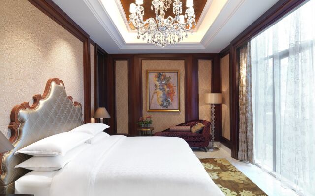 Sheraton Shantou Hotel