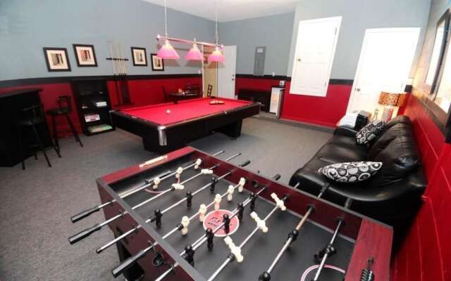 301 Las Fuentes Drive 6 Bedroom Home