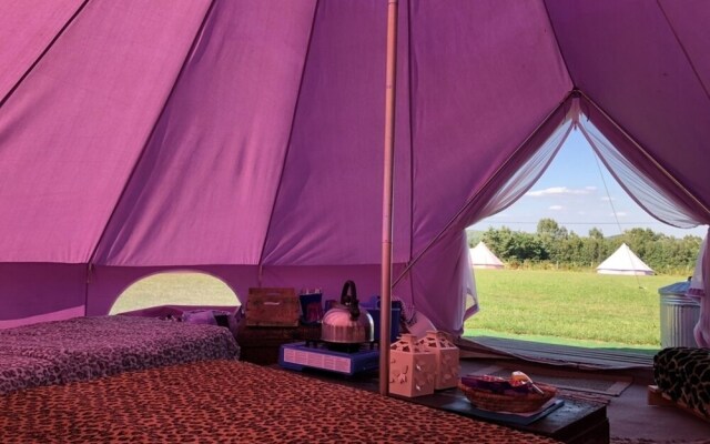 Fully Equipped Bell Tent 1 Campsite