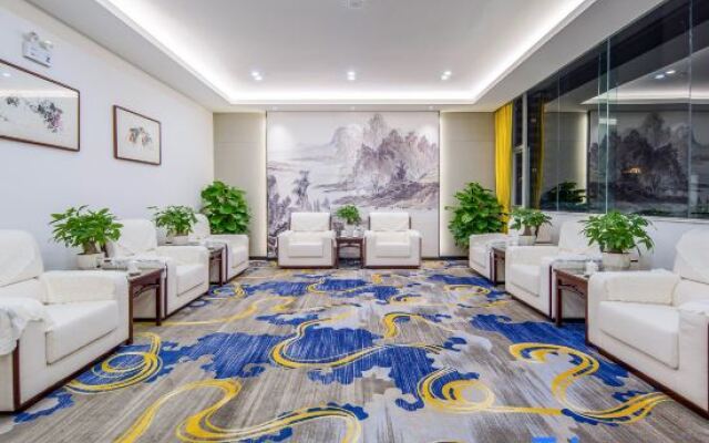 Phoenix Hotel