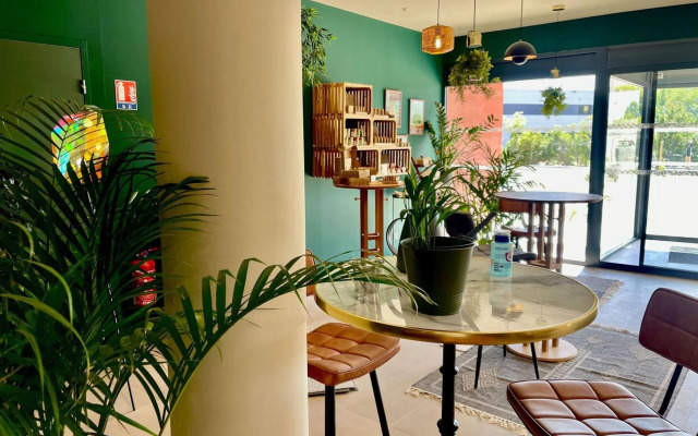 ibis budget Saint Martin de Crau Porte de Camargue