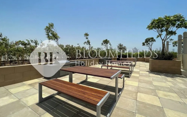 Bloomfields 1BR Azizi Farhad Burj View