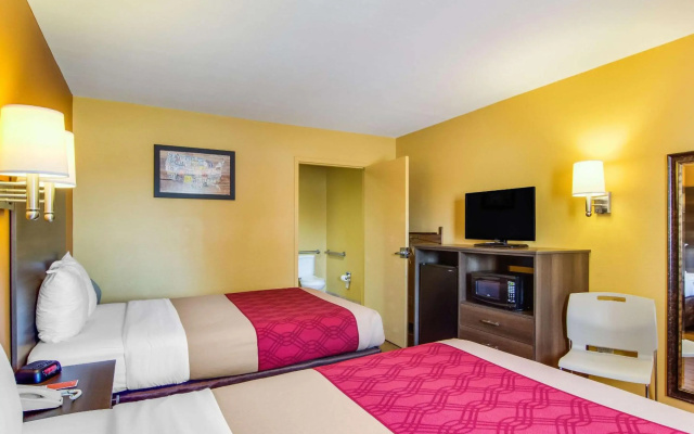 Econo Lodge Kingsland