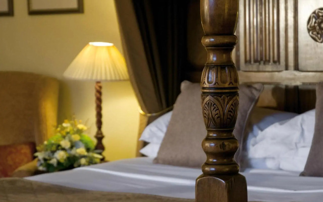 Macdonald Alveston Manor Hotel & Spa
