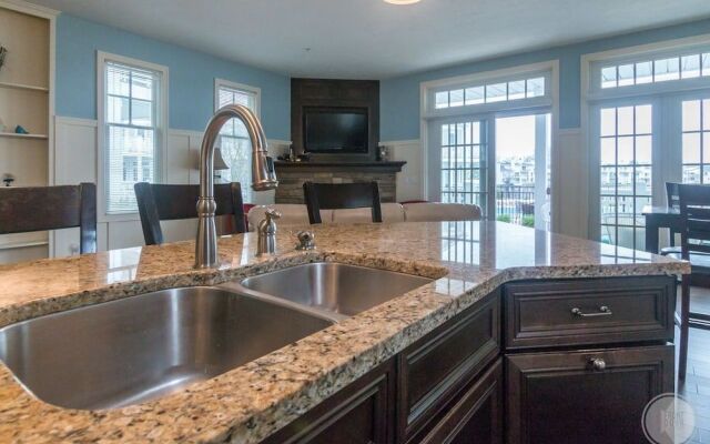 Lake Street Townhome