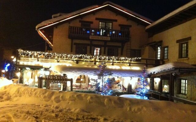 hotelImage