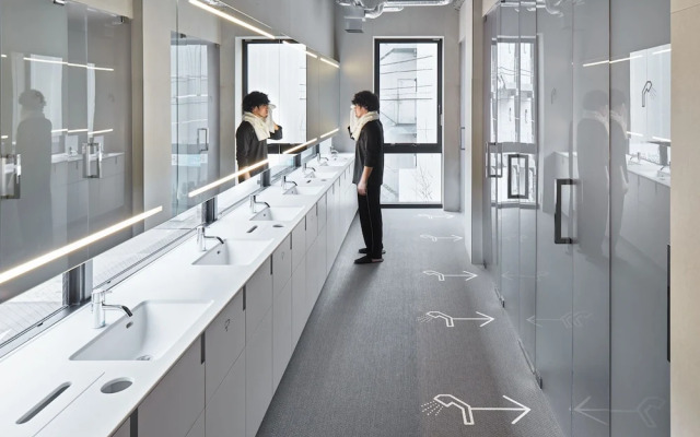 9h nine hours Nagoya station