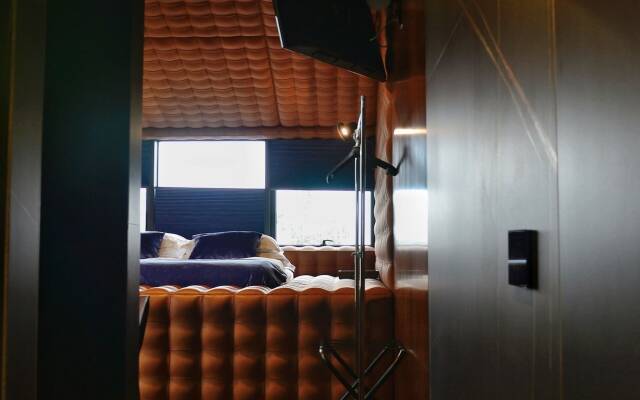 Winery & Design hotel ROXANICH