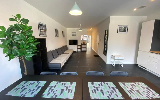 Isabel Apartments