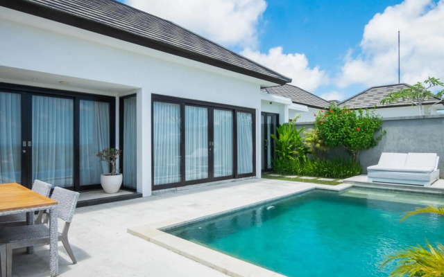 Prasana Villas by Arjani Resorts