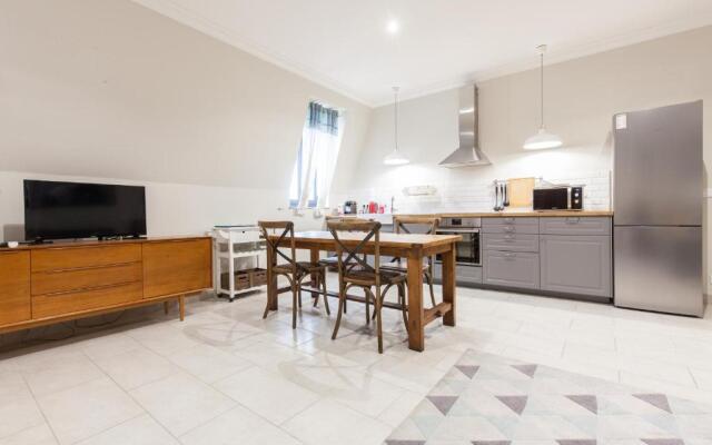 Appartement Vue Mer, Suquet Et Palais Avec Parking