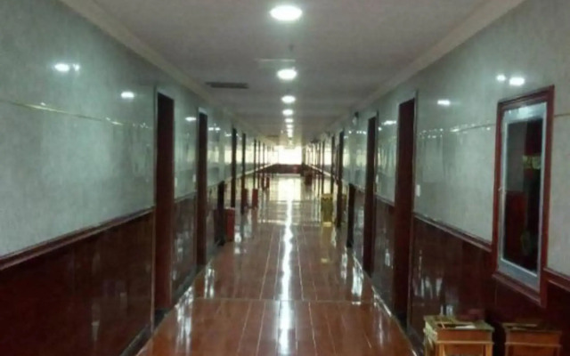 Nanjiang Daxiagu Hotel