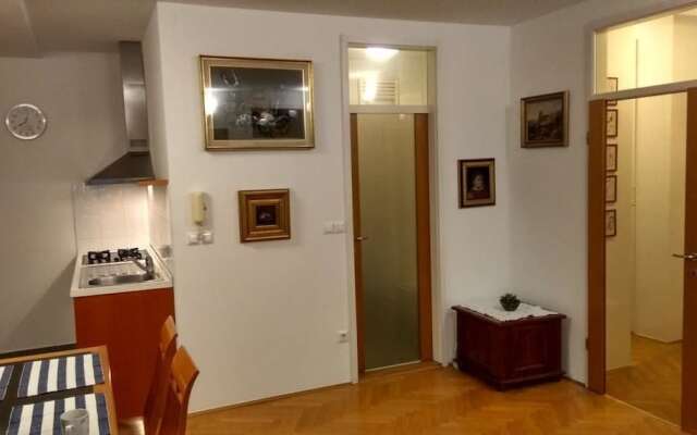Mojca's Home
