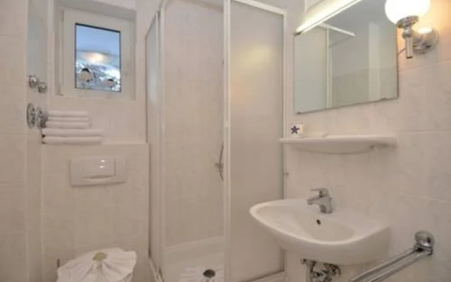 Haus Holstein - Ferienwohnung 15 mit Balkon