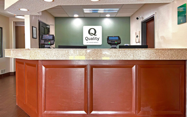 Quality Inn & Suites Green Bay - Ashwaubenon