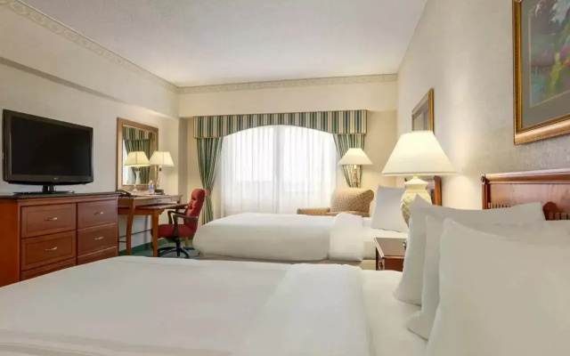 Radisson Hotel Cedar Rapids