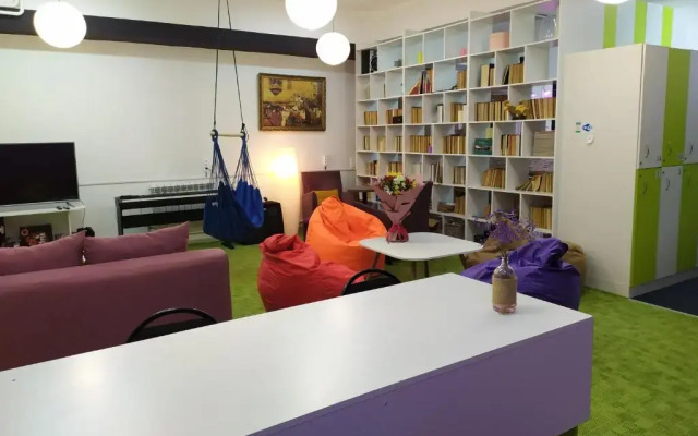 Hostel 689CapsuleHotel&Coffee