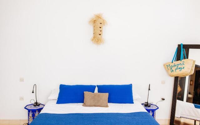 La Maison des Ailleurs