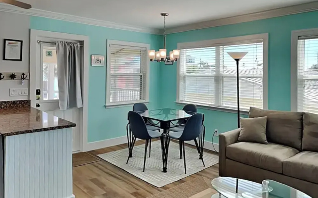 Noon Wave by Distinctive Beach Rentals