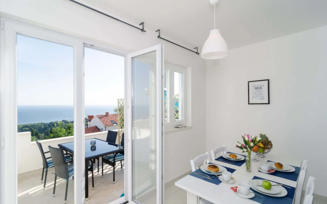 Cin & Co Central Apartments