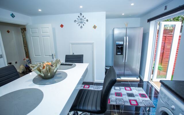 Phamphy Luxury Home