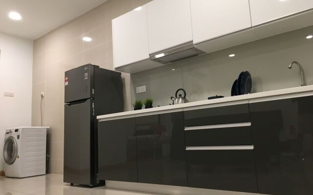 KL Gateway Residence