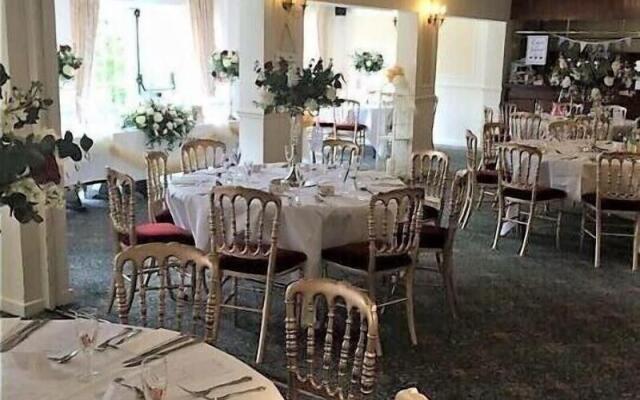 Ferns Farm Hotel & Palms Leisure Club