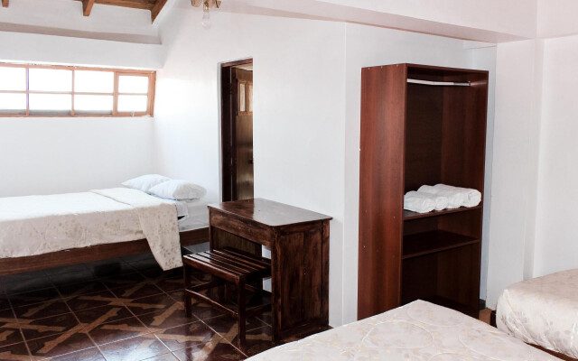 San Blas Plaza Inn