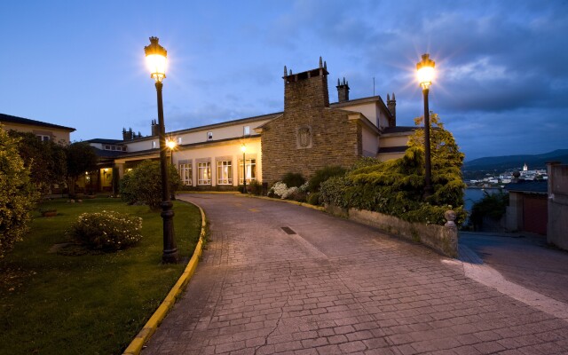 Parador De Ribadeo Lugo